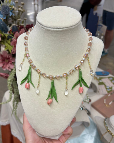 Tulip Necklace